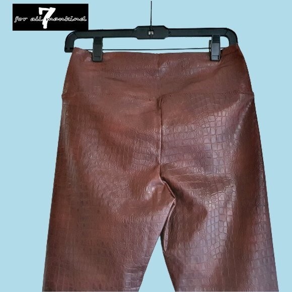 7 FOR ALL MANKIND NEW Crocodile Faux Leather High Rise Legging XS - Picture 9 of 11